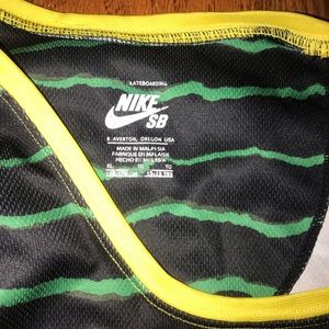 Nike tank